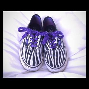 Girls Zebra Striped Vans