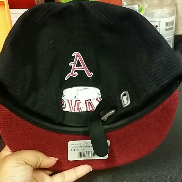 Arkansas Razorback Hat - Picture 2 of 2