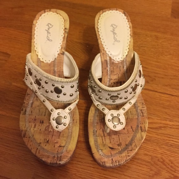Quifid brand wedge sandals in white