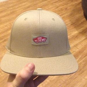 Vans khaki SnapBack