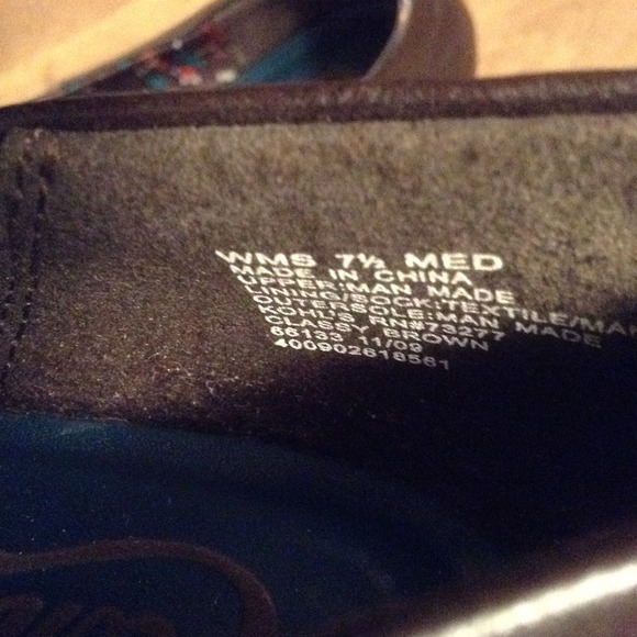 SOLD IN BUNDLE!! Brown Peeptoes - Picture 4 of 4