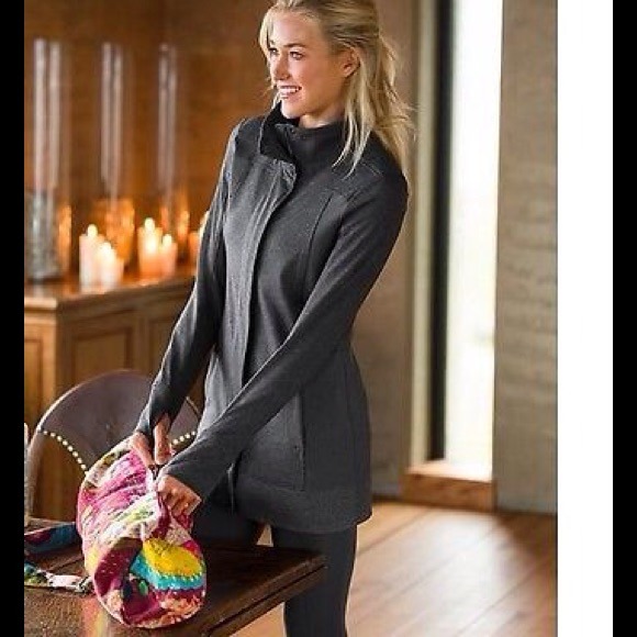 🌺Athleta Reflection Jacket🌺