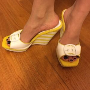 Jessica Simpson yellow sandal wedges