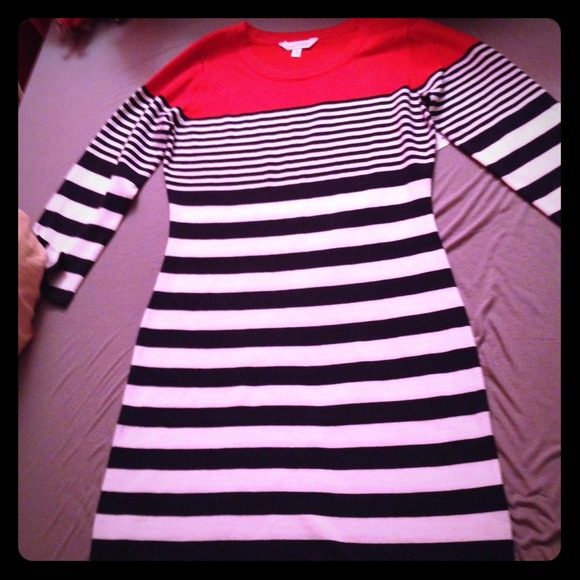 Charming Charlie Red White and Navy Sweater Dress