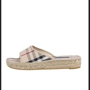 Burberry Authentic Espadrilles/// SOLD