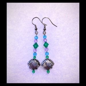 ($1) earrings