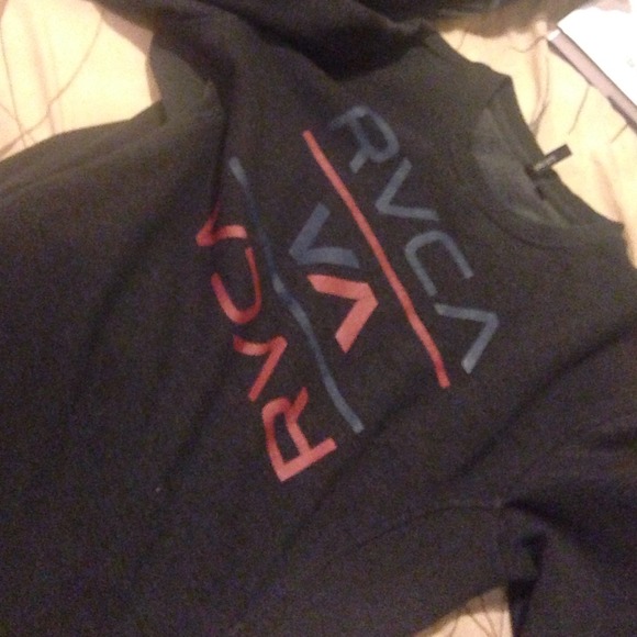 Crew neck