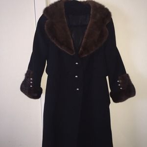 Custom-made wool coat w/Mink