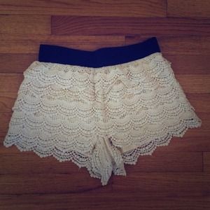 Lace shorts