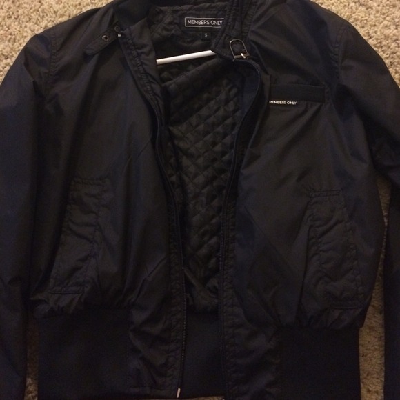 Woman Members Only Black Bomber/Size Small