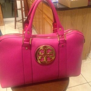 Women's hot pink hand bag
