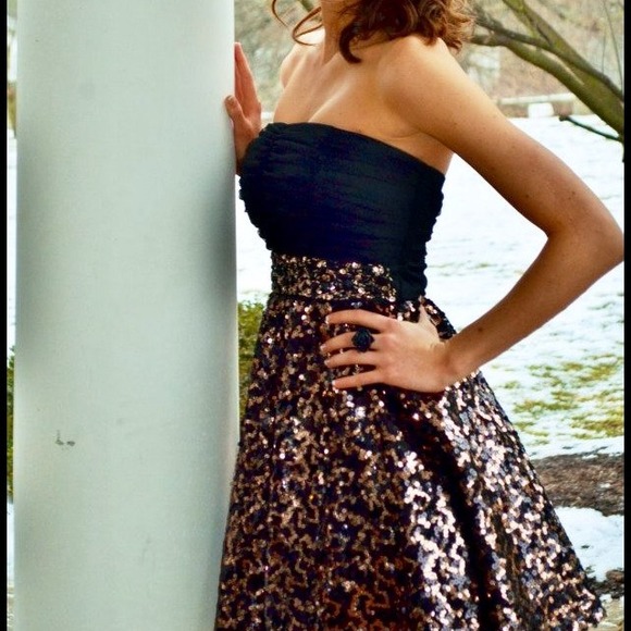 Dresses | Black And Gold Short Dress | Poshmark