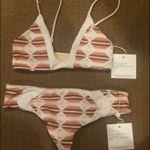 ❌TRADED❌ Acacia tribal ombré set