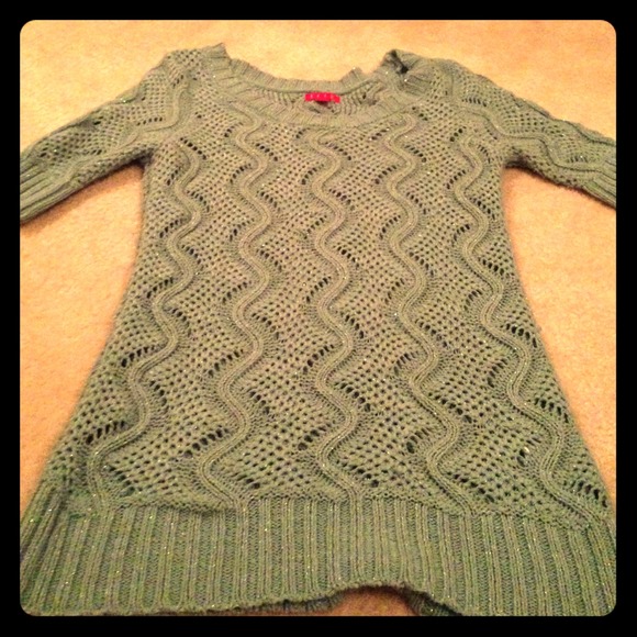 *BUNDLED 😎👍Elle mint green sweater
