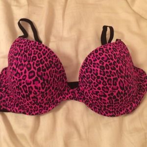 ❌SOLD❌Convertible Pink Leopard VS pink bra