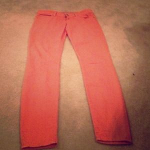 ***BUNDLED 😎🐰❤️Express peach jeans!