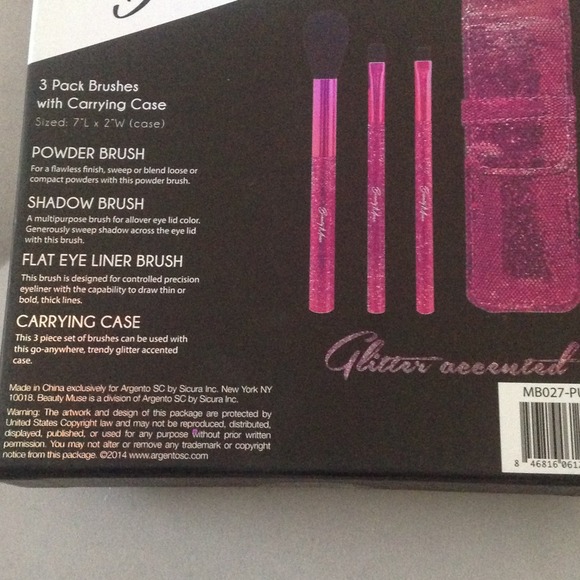 FINAL DAYS⚡SALE⚡NIB 3 piece brush set with case - Picture 2 of 2