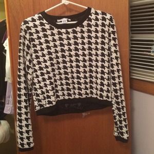 Crop top sweater
