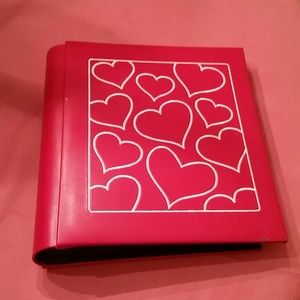 Red heart photo album