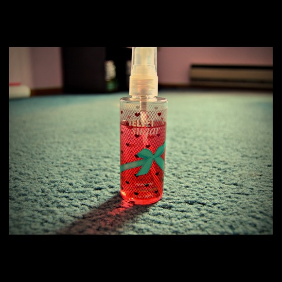 Bath And Body Works.
