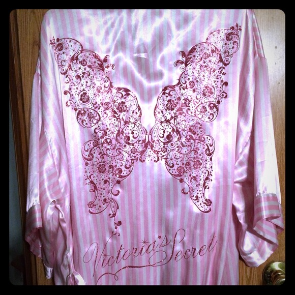 Victoria's Secret Silky Robe