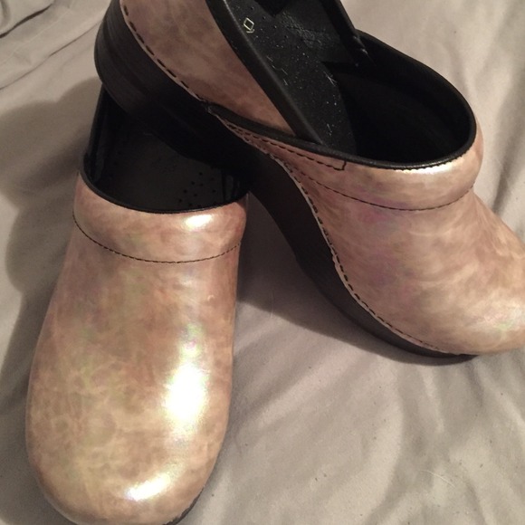Dansko's