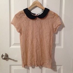 full lace top w/ black collar