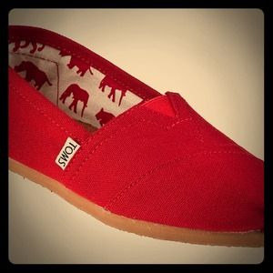 Red Women's TOMS size 8.5