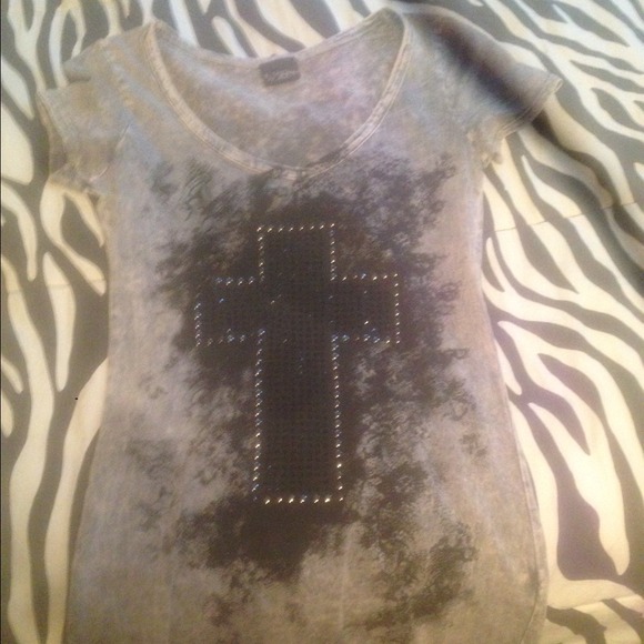 Short sleeve t