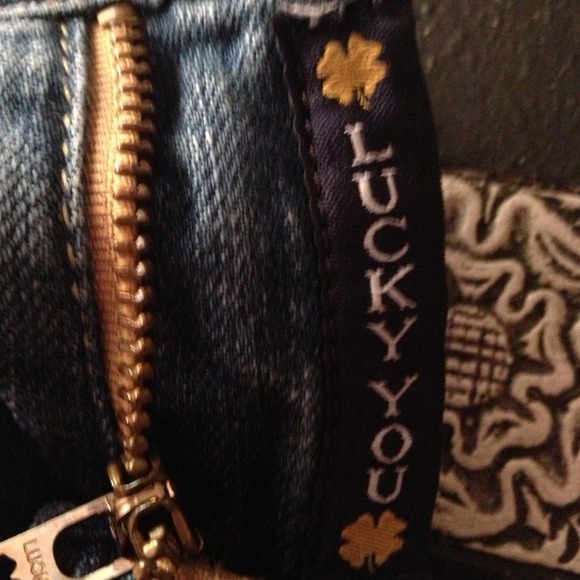 Sold - Picture 3 of 4