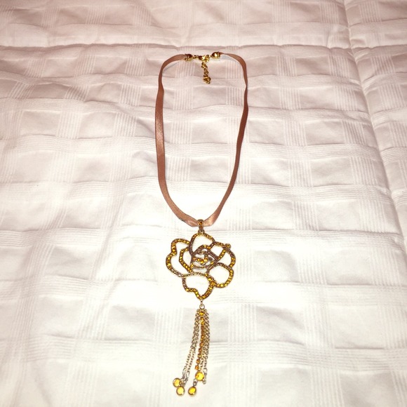 Goldtone/Copper/Bronze Necklace-New!