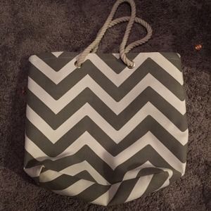 Chevron Tote!!