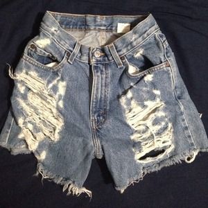 Levi high waisted ripped shorts