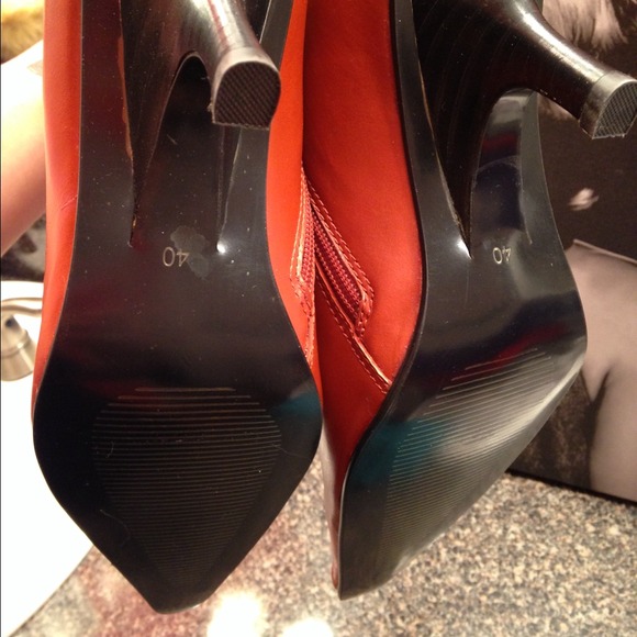 SOLD✔️ - Picture 2 of 2