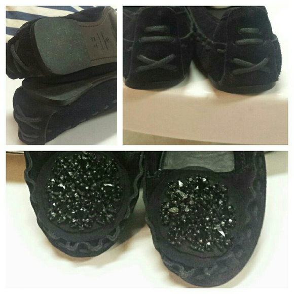 SOLD "Vera Wang" Black Jewels Suede Flats - Picture 3 of 4