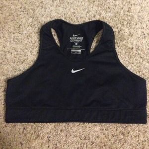 Nike Pro Combat Sports Bra