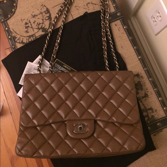 Additional pics of Chanel Flap