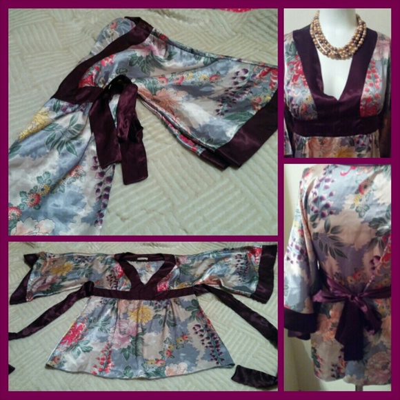 Dolman Sleeve Floral Print Top - Picture 1 of 4