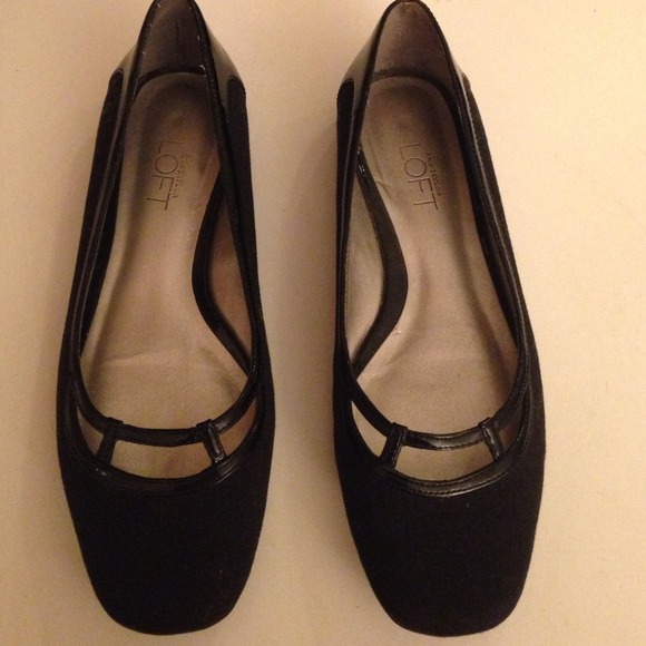 1 flats and 2 sandals... All 3 pair $20.