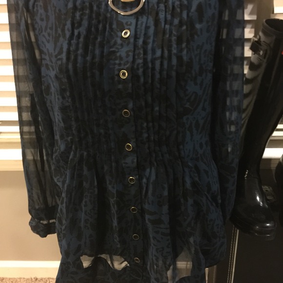 Blue and black sheer leopard top - Picture 2 of 4