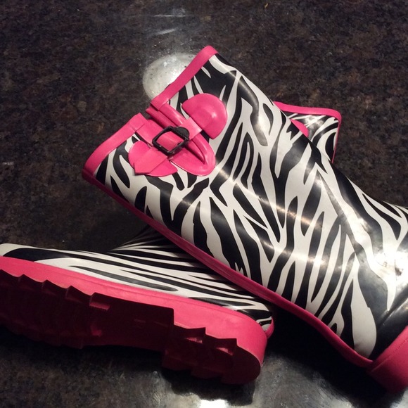 zebra rain boots