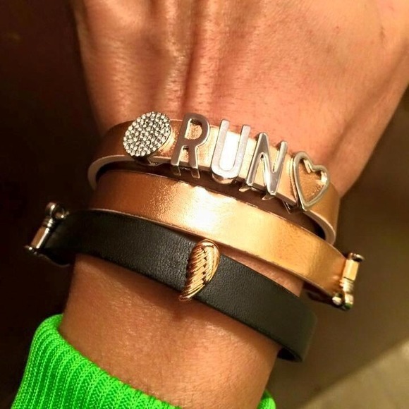 Customizable bracelets! - Picture 2 of 4