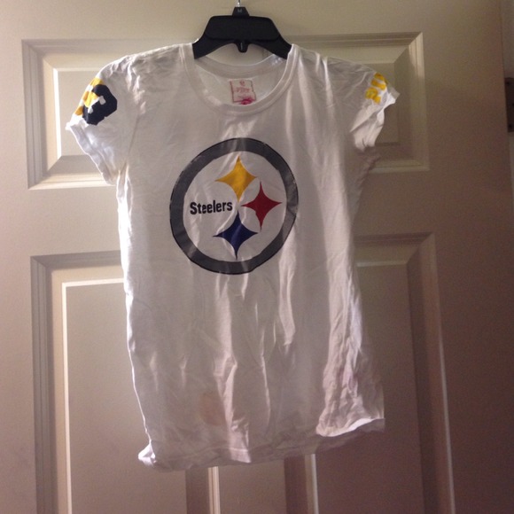 PINK Steelers tee