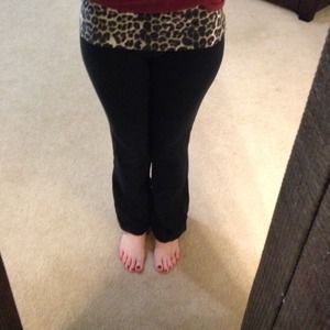 Black and Leopard Express yoga pants