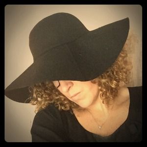100% wool floppy black hat