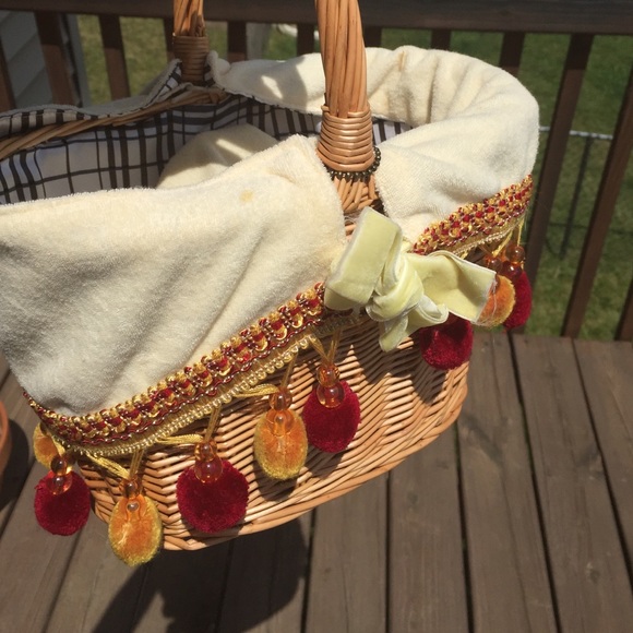 Natural woven basket rattan bag - Picture 4 of 4