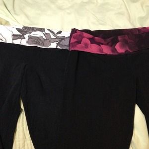 Black express yoga pants package