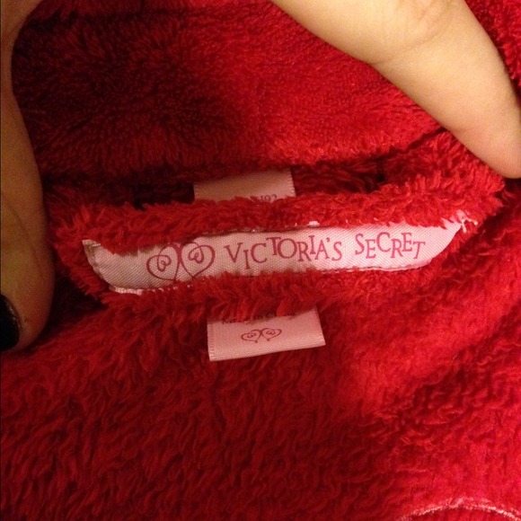 Long Red Victoria Secret Robe - Picture 3 of 4