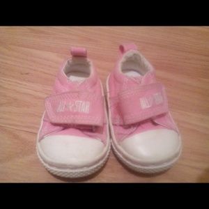 Pink infant converse allstars