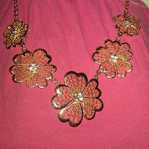 🎉SOLD🎉 chosen as free gift!